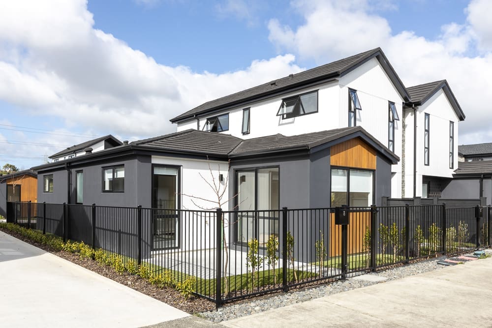 Golden Homes Townhouses, Kumeu